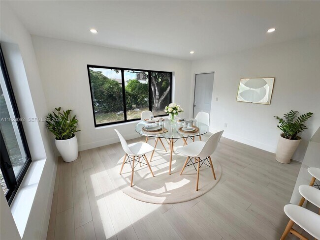 Building Photo - 15300 NW 32nd Ave