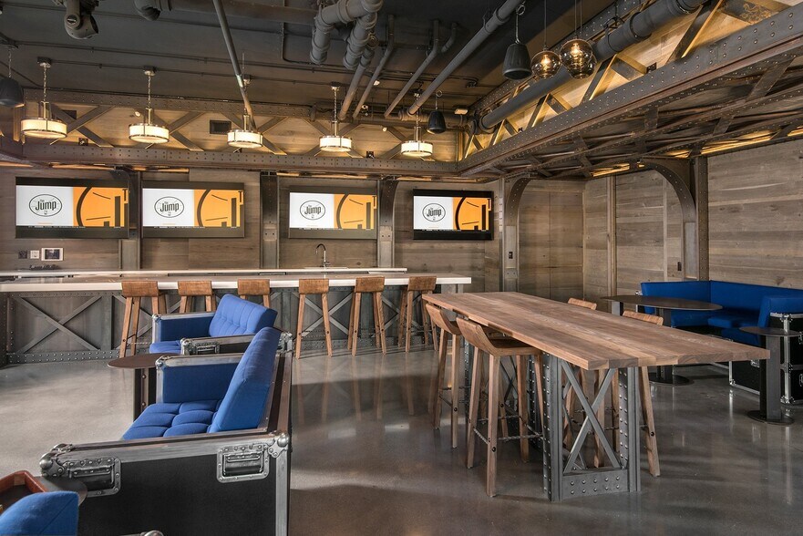 Building Photo - 733 N Morgan St