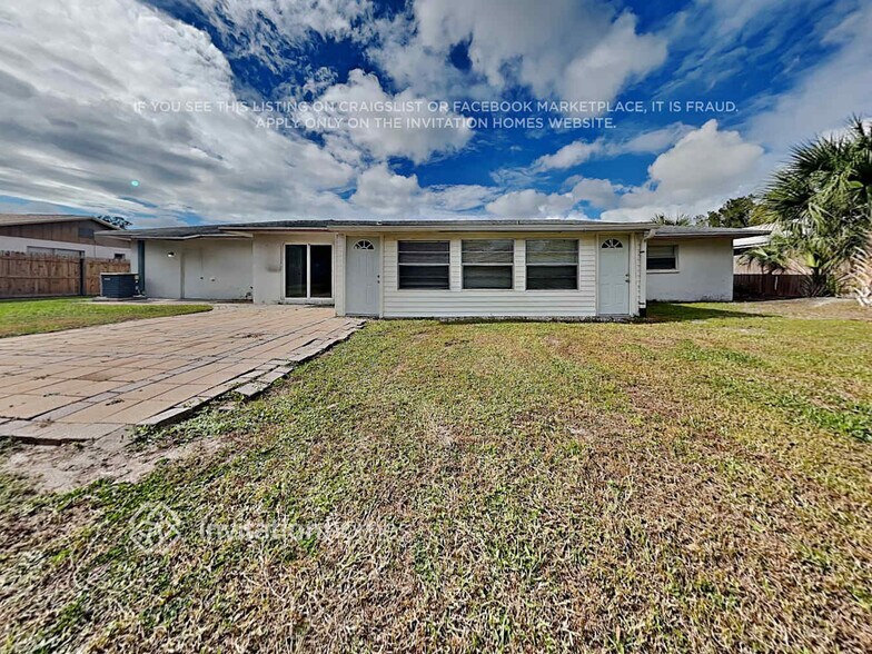 Building Photo - 203 Donatello Dr