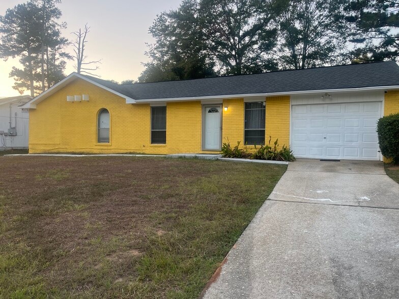 Building Photo - 7013 Fielder Rd