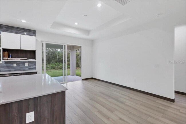 Building Photo - 5238 Fries Ave