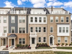 Building Photo - 2056 Alder Ln