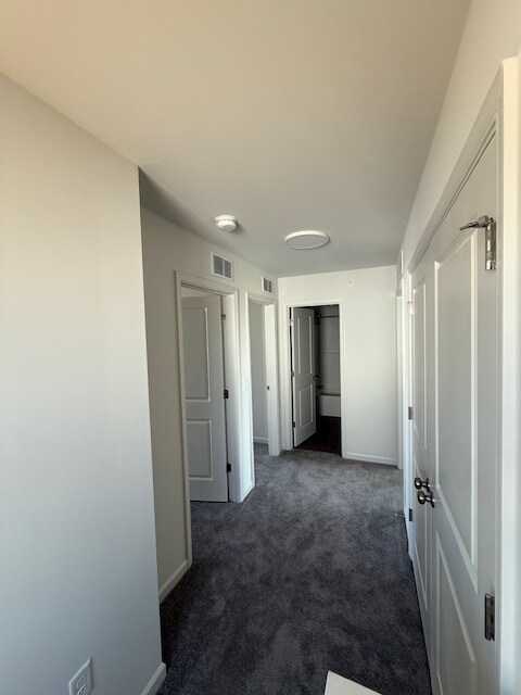 Building Photo - 50 N Conifer Dr