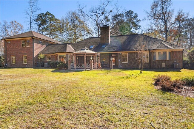 Building Photo - 9027 Winged Foot Dr