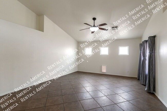 Building Photo - 14024 E Fairway Bluff Ct