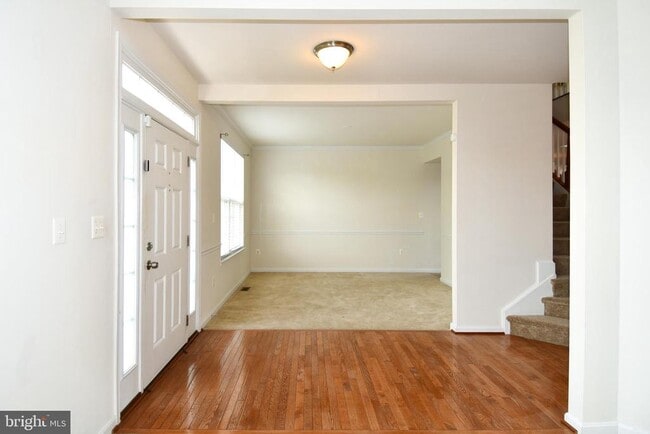 Building Photo - 3082 American Eagle Blvd