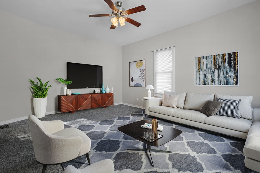 Building Photo - 6749 Plateau Ave