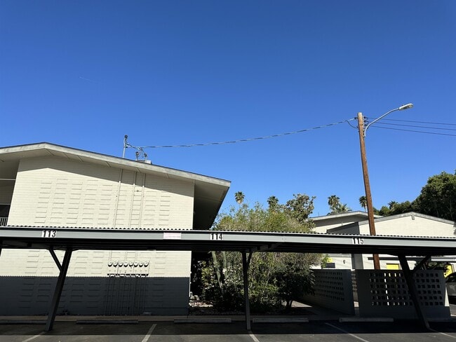 Building Photo - 1107 W Osborn Rd