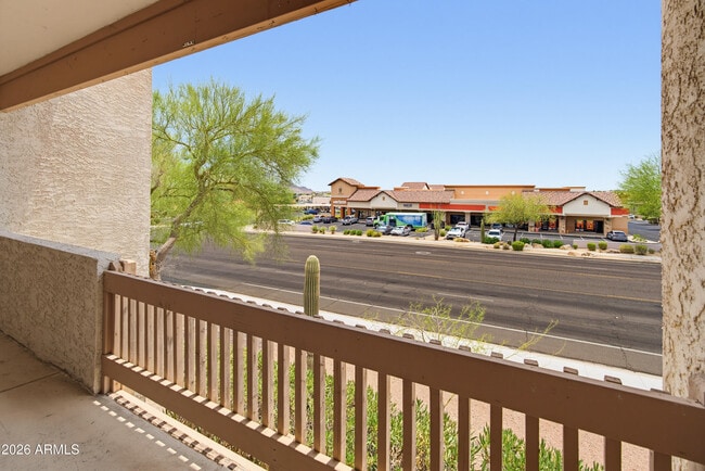 Building Photo - 16624 E Palisades Blvd