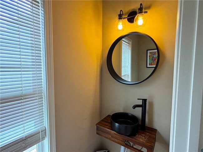 Building Photo - 2976 Ashlyn Crest Ct