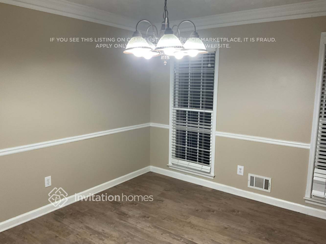 Building Photo - 1361 Willowbrook Dr SW