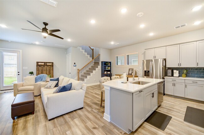 Building Photo - 11718 Cibolo Cyn Rd