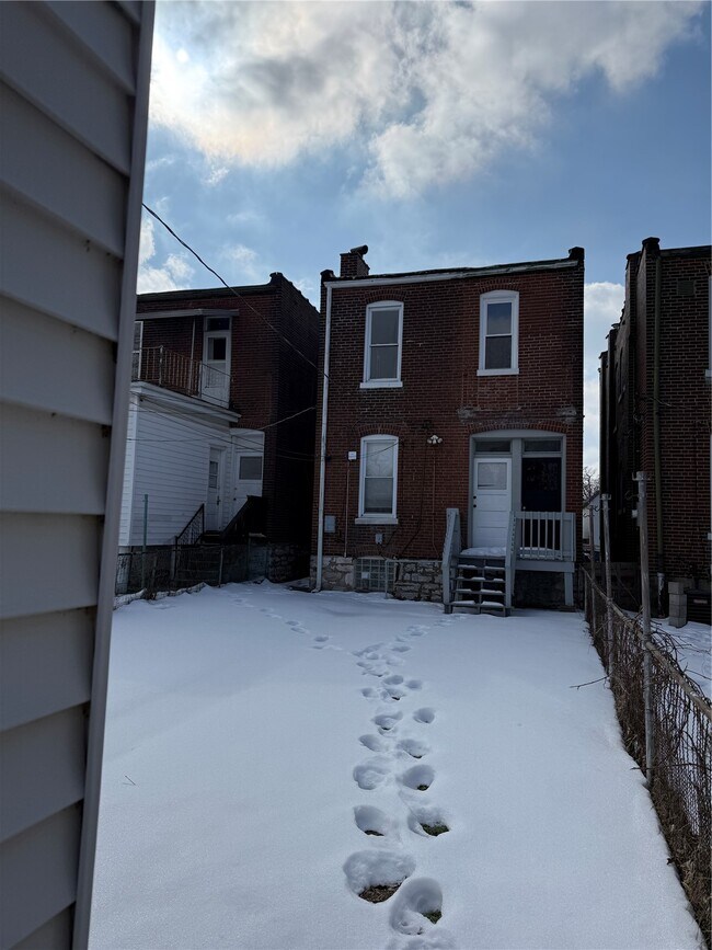 Building Photo - 411 Fassen St