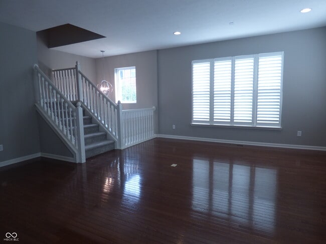 Building Photo - 8213 Katrina Way