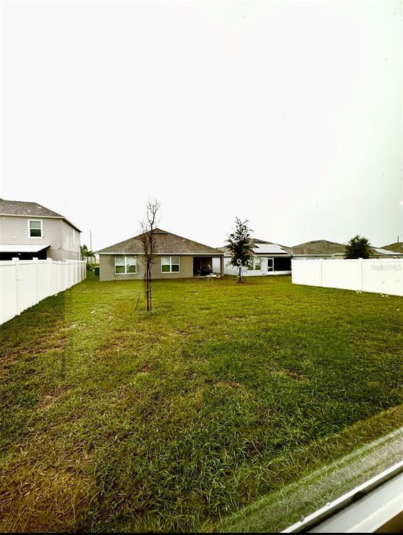 Building Photo - 819 Fillmore Ct
