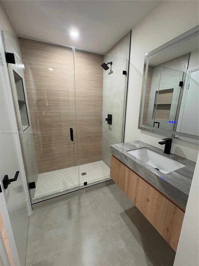 Building Photo - 9881 NW 52nd Terrace