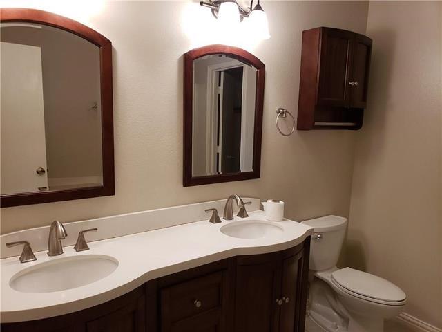 Building Photo - 2505 Lake Meadow Dr