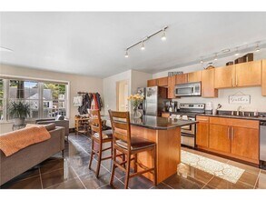Building Photo - 5406 Nokomis Ave
