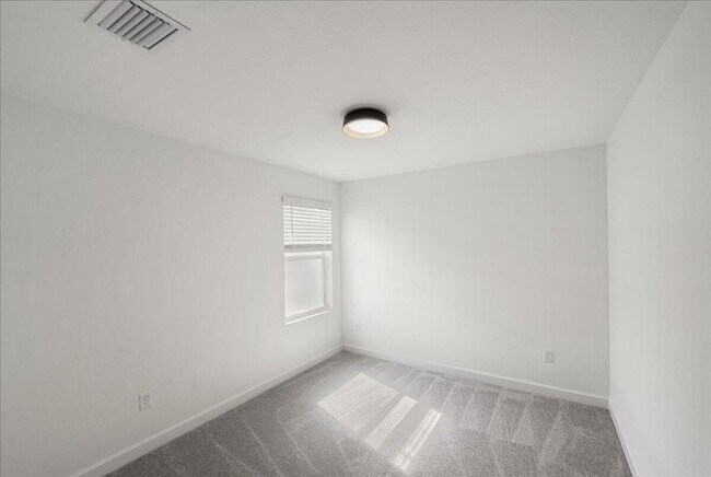 Building Photo - 6346 Windwood Wy