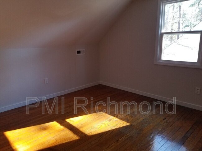 Building Photo - 1213 Keswick Ln