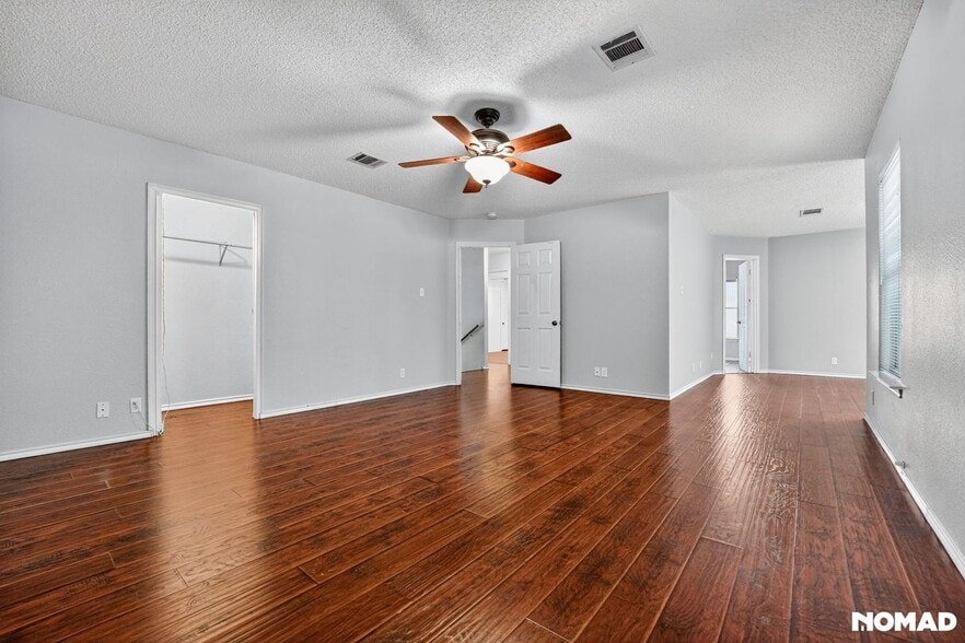 Building Photo - 4504 Moose Dr