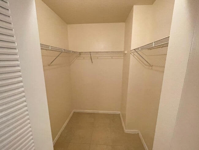 Building Photo - 4211 San Marino Blvd