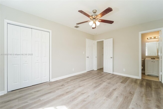 Building Photo - 2664 SW 6th Ct