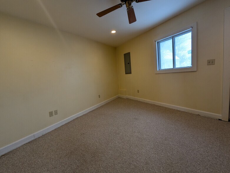 Building Photo - 26 Granite St