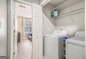 Building Photo - 58 Hammock Pl SE