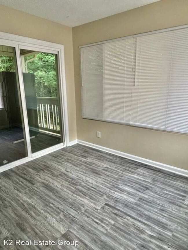 Building Photo - 3 br, 2 bath House - 9210 E William Thomas...