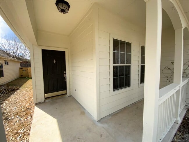 Building Photo - 9208 Brents Elm Dr