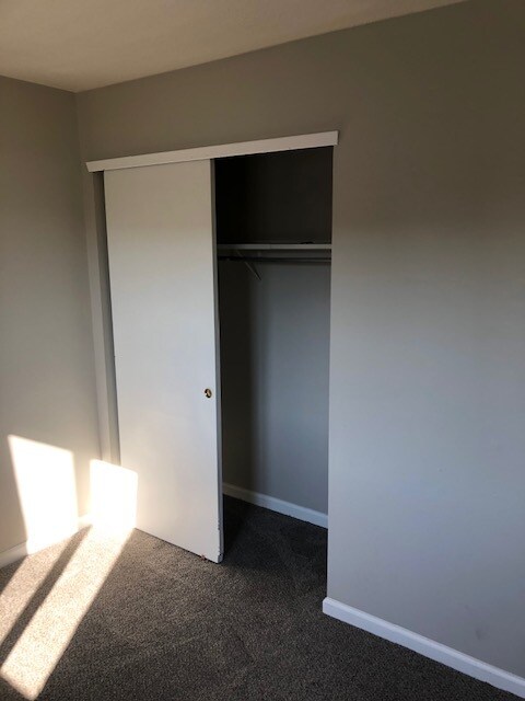 Building Photo - 3370 Winston Dr