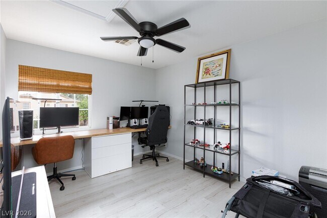 Building Photo - 8204 Burgesshill Ave