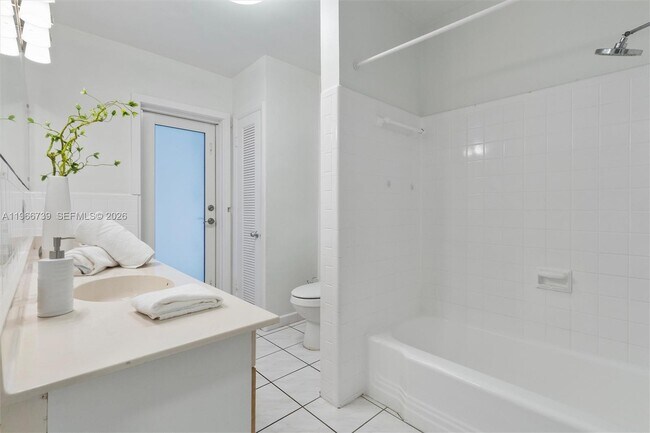 Building Photo - 8260 SW 133rd St