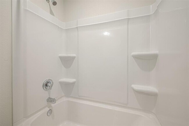 Building Photo - 7538 Coral Ter Dr