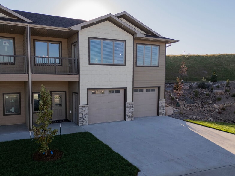 Building Photo - 6201 Tyler Pky