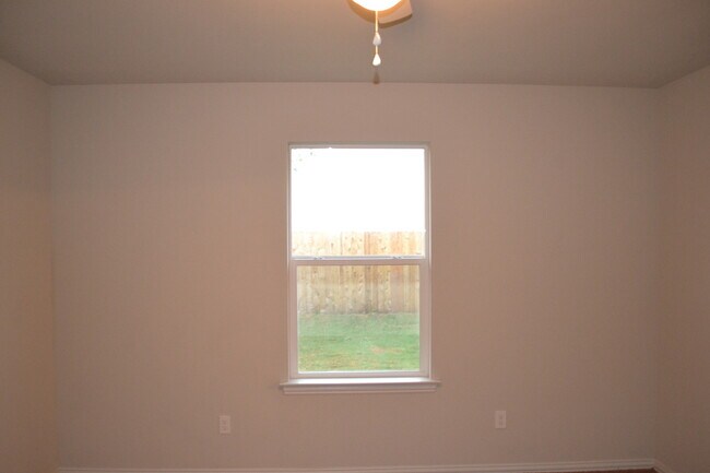 Building Photo - House for Lease in Sherman