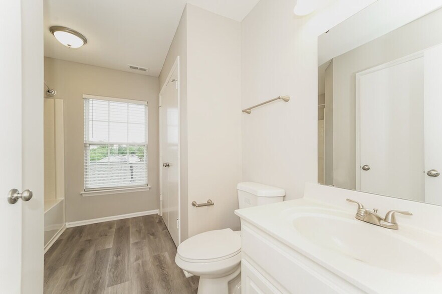 Building Photo - 10436 Katie Creek Ct