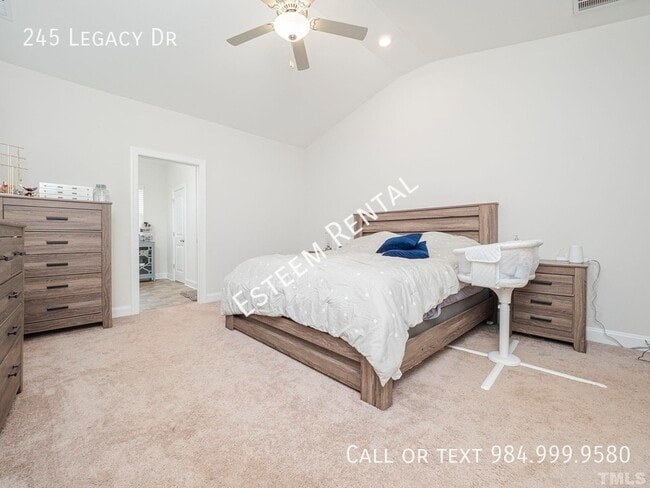 Building Photo - 245 Legacy Dr