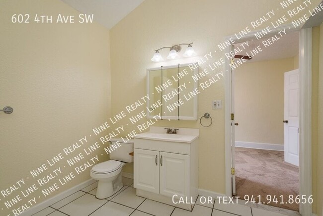 Building Photo - 602 4th Ave SW