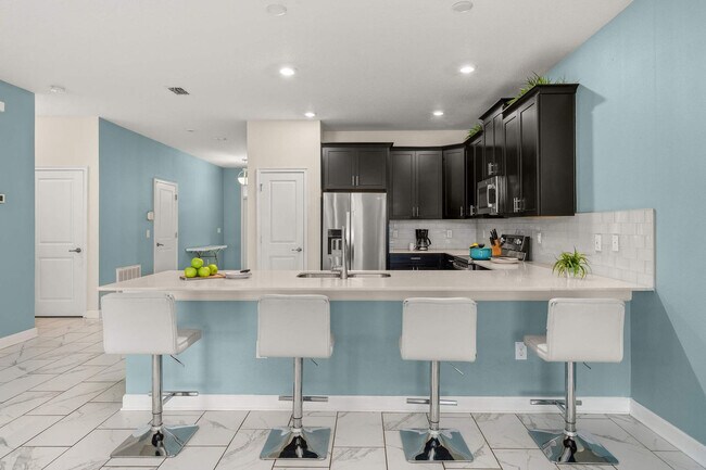 Building Photo - 1521 Flange Dr