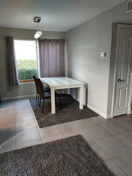 Building Photo - 7200 Pirates Cove Rd