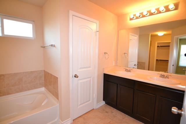 Building Photo - 15525 Gray Catbird