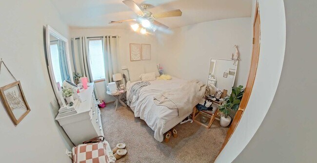 Building Photo - Pet Friendly + Washer & Dryer Included + Off-Street Parking! Available August 1st!