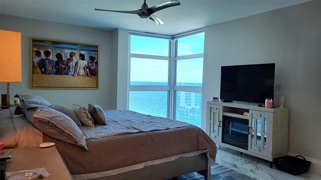 Building Photo - 1360 S Ocean Blvd