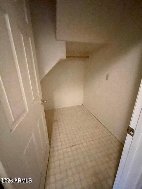 Building Photo - 3705 E Topeka Dr