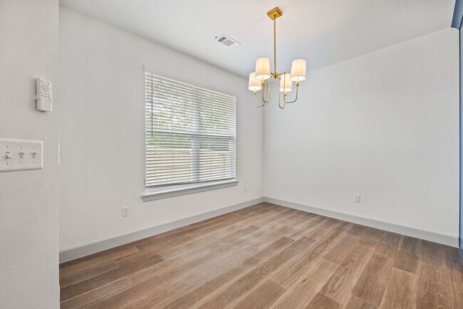 Building Photo - 1509 Padova Ave