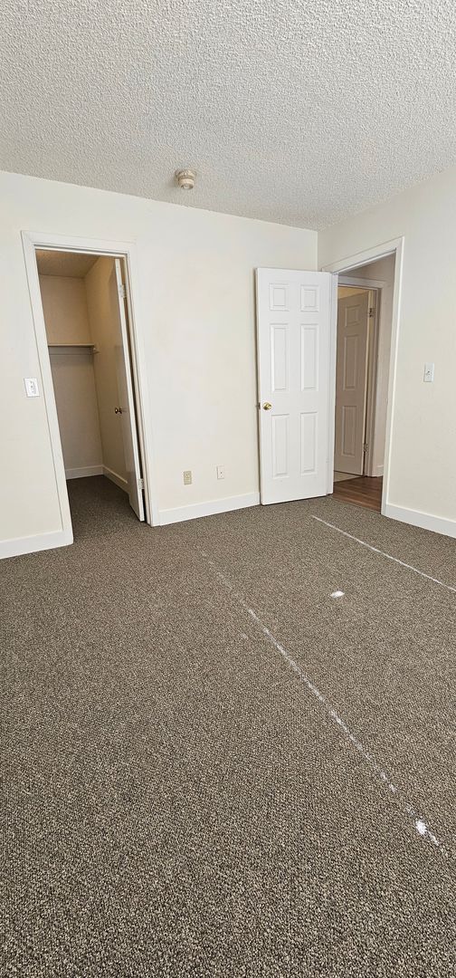 Building Photo - CLEARACRE GARDENS – 1 Bed / 1 Bath Condo for Rent (700 Sq Ft)