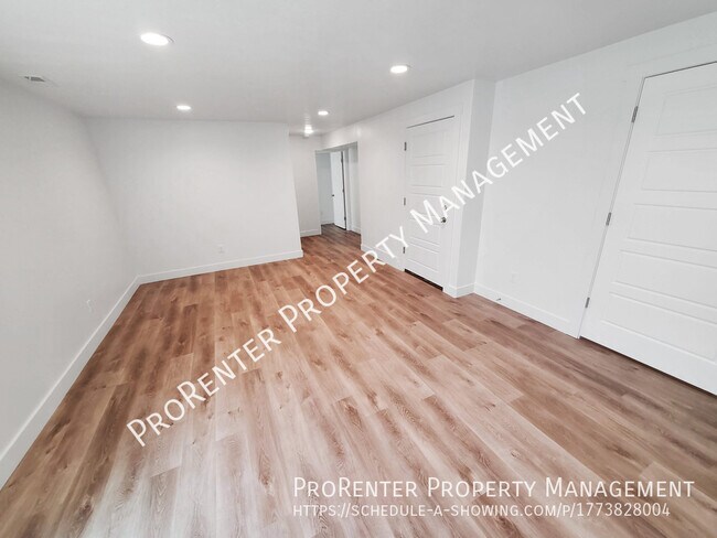 Building Photo - 1509 W 450 S