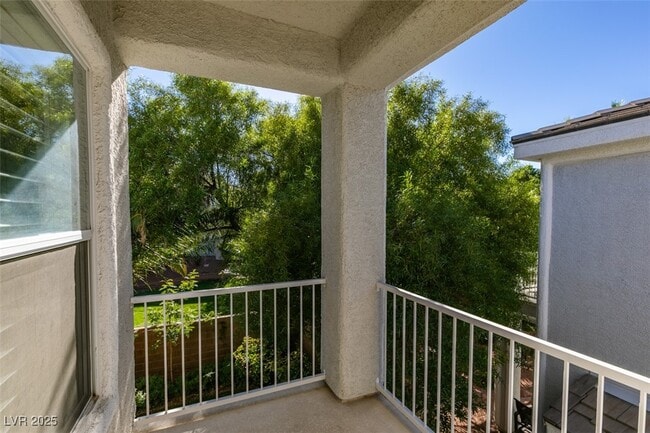 Building Photo - 2473 Devotion Ridge Dr